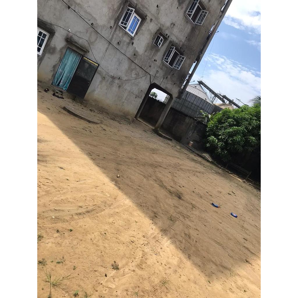 Studio moderne à Ndokoti 